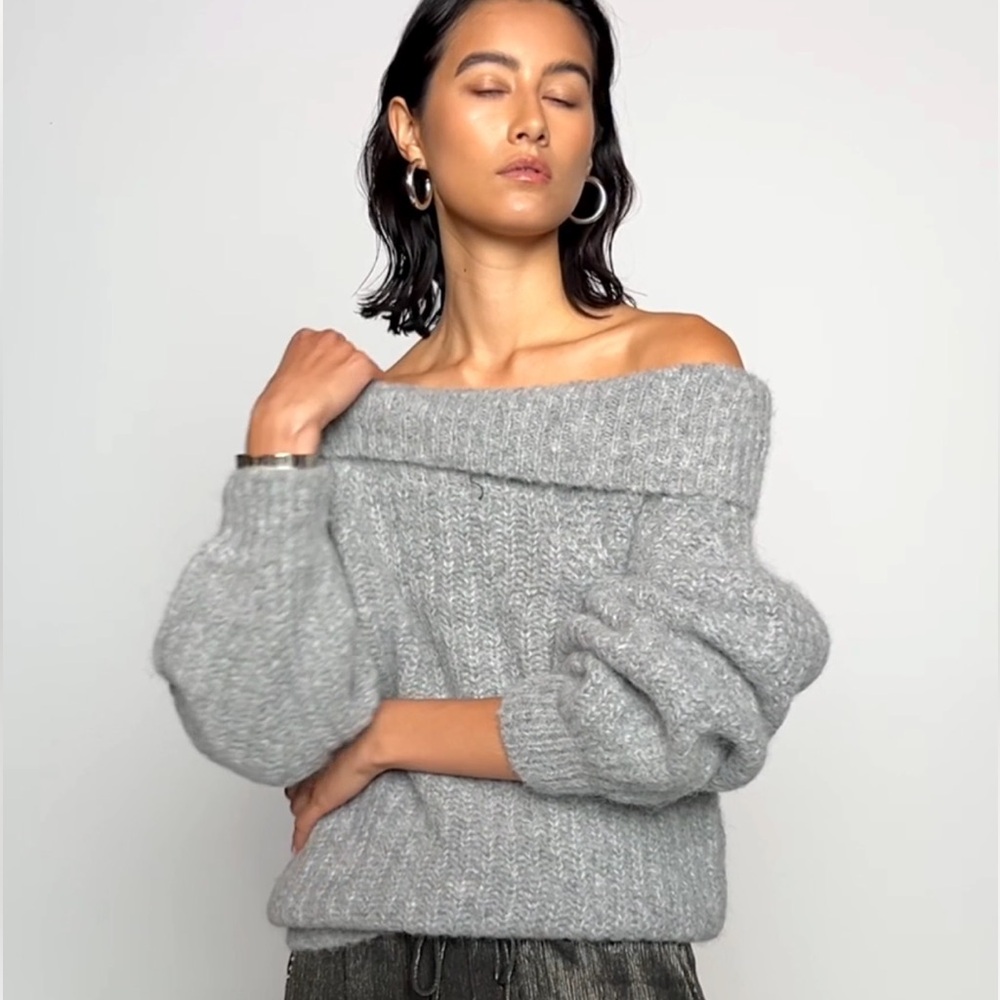 Nation Ltd NWT Alpaca Off the Shoulder  Sweater Gray Size S Balloon Sleeves New